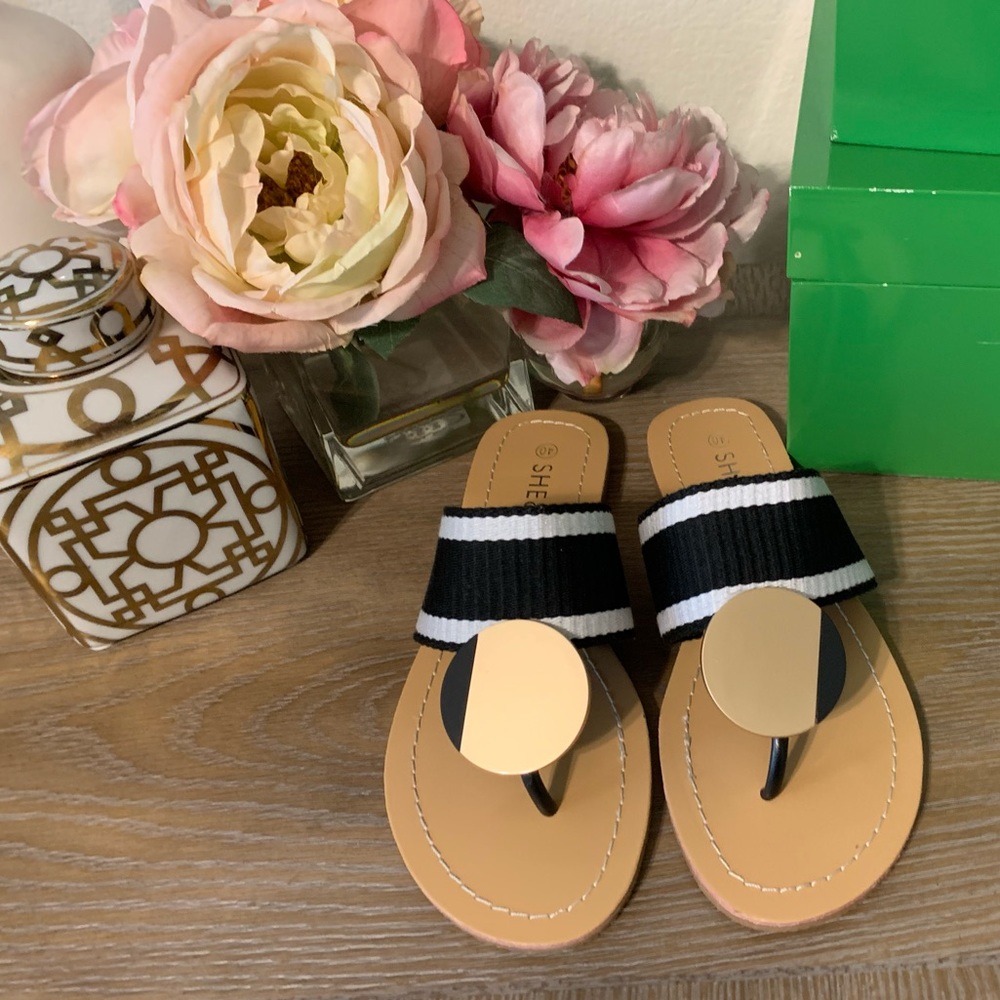 Brand New Adorable Flip Flops Size 9